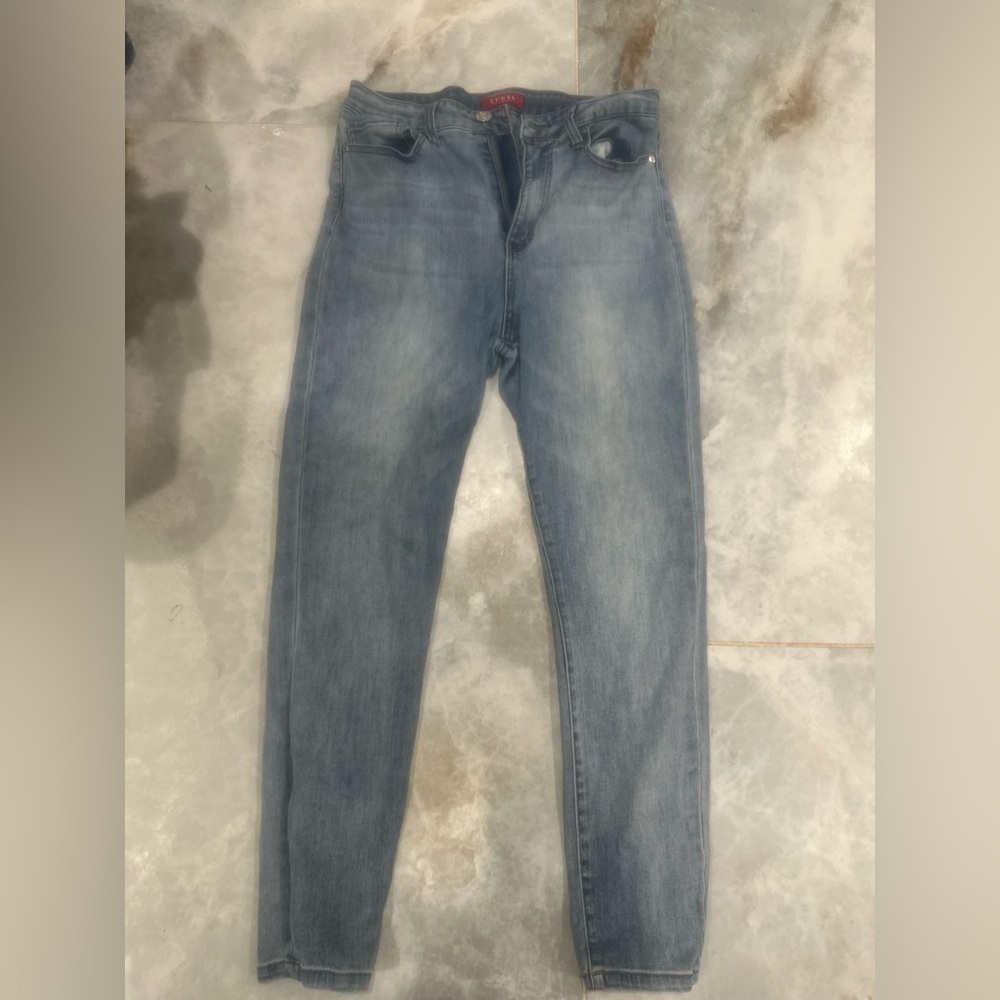 Guess
Blue Skinny Jeans Casual Style - Picture 7 of 12